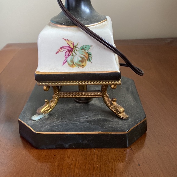 Antique painted porcelain lamp w flowers Victorian look - Picture 2 of 12